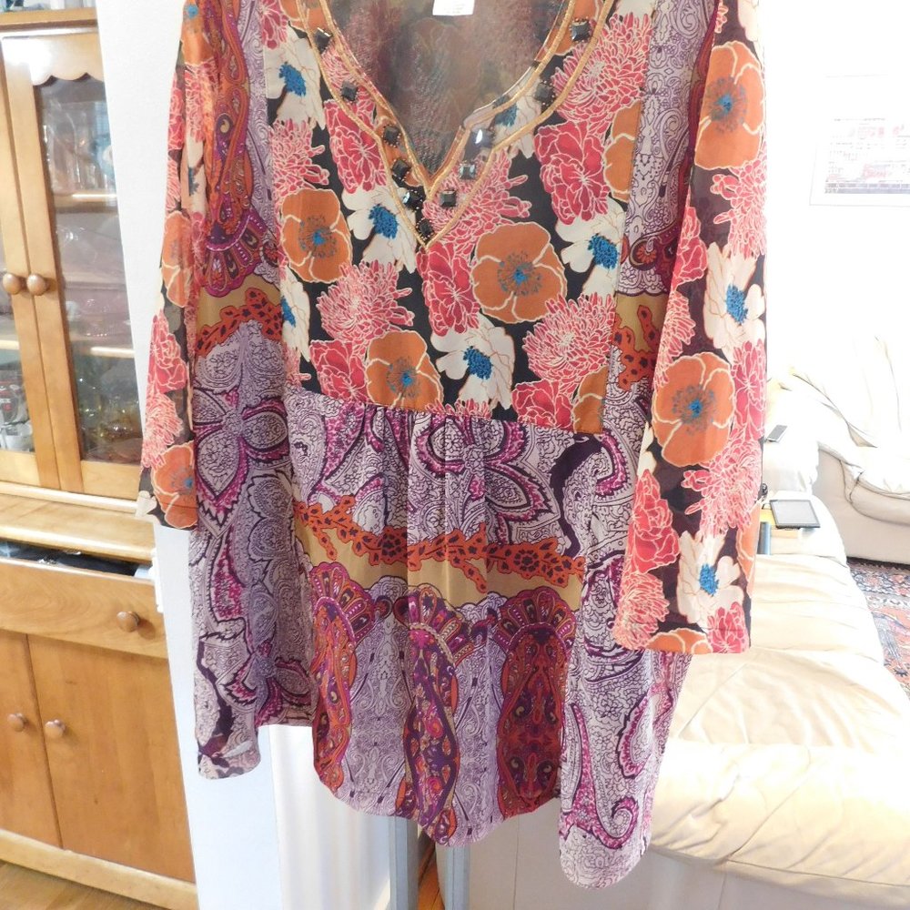 20/22 Ulla Popken Autumn Colors Bejeweled tunic top
